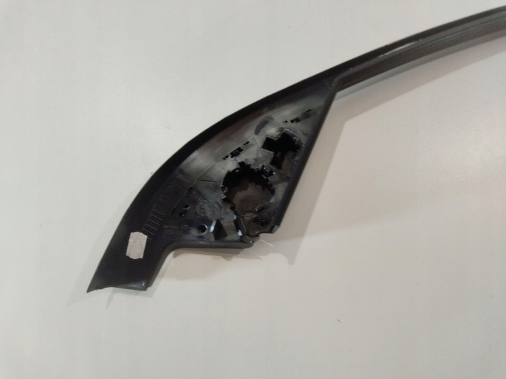 AUDI A4 S4 B8 8K 2011 AVANT CÔTÉ GAUCHE MOULURE JOINT D'ÉTANCHÉITÉ VITRES PORTES AVANT