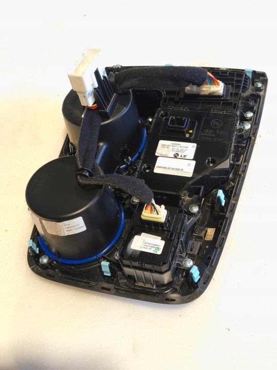 HYUNDAI TUCSON IV PANNEAU MÉCANISME DE CHANGEMENT DE VITESSES DÉCOR COMMUTATEURS 84670-N7000 93766N7000