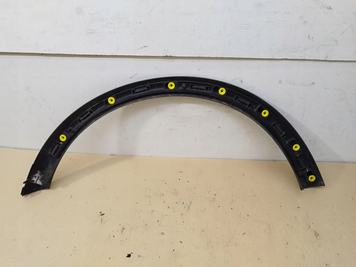 MOULURE GARDE-BOUE AVANT DROITE VOLVO C30 LIFT ANNÉE 2010-2012 31283125