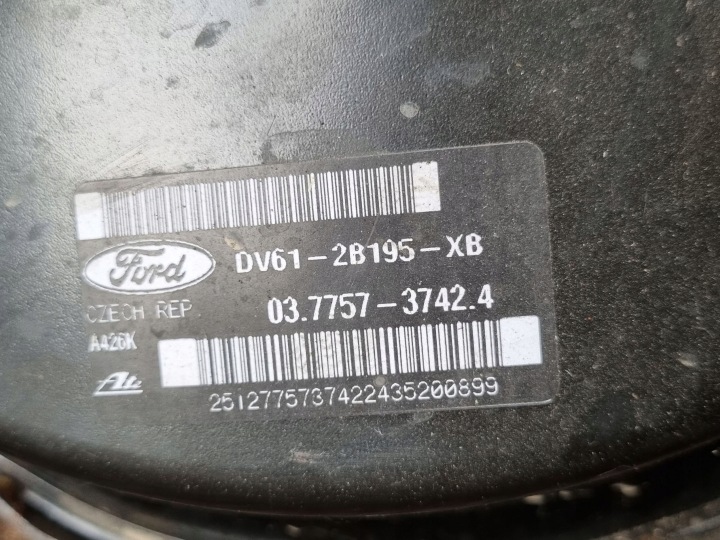 FORD OE DV61-2B195-XB SERVO