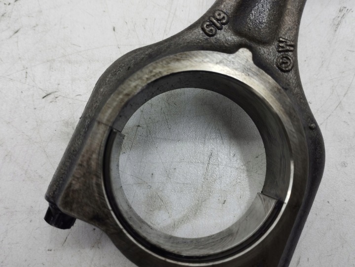 FORD FOCUS C-MAX PISTON AVEC BIELLE 2005 75L93