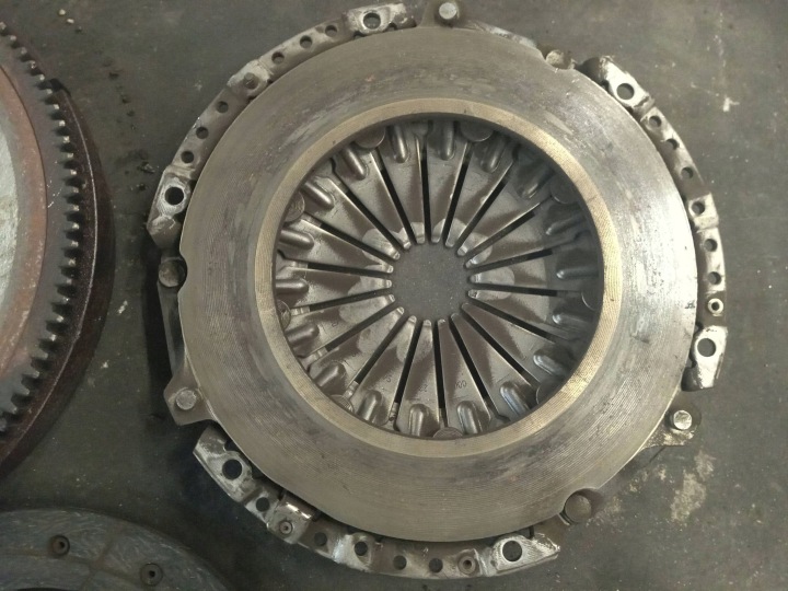 ENSEMBLE ADHÉRENCE MAZDA 3 I 9648718380