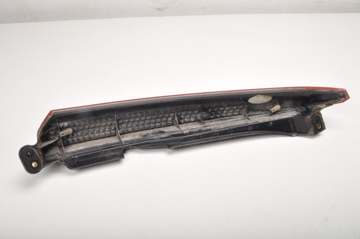 VOLVO XC90 PHARE DROITE ARRIÈRE DROIT ARRIÈRE LIFT SUPÉRIEURE 30698142