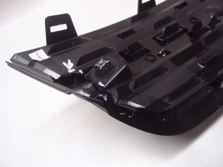 GRILLE CALANDRE OPEL VIVARO III C 9833128577