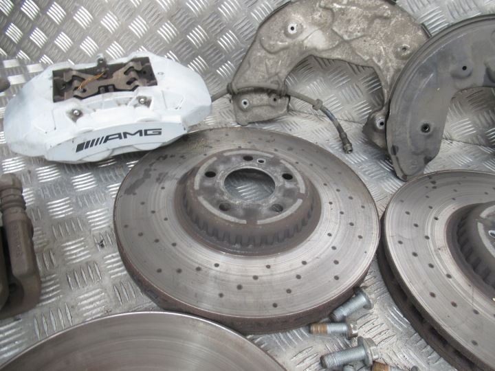 MERCEDES W205 W213 W238 CLS 257 4.3 AMG FREINS ZACISKI+TARCZE ENSEMBLE
