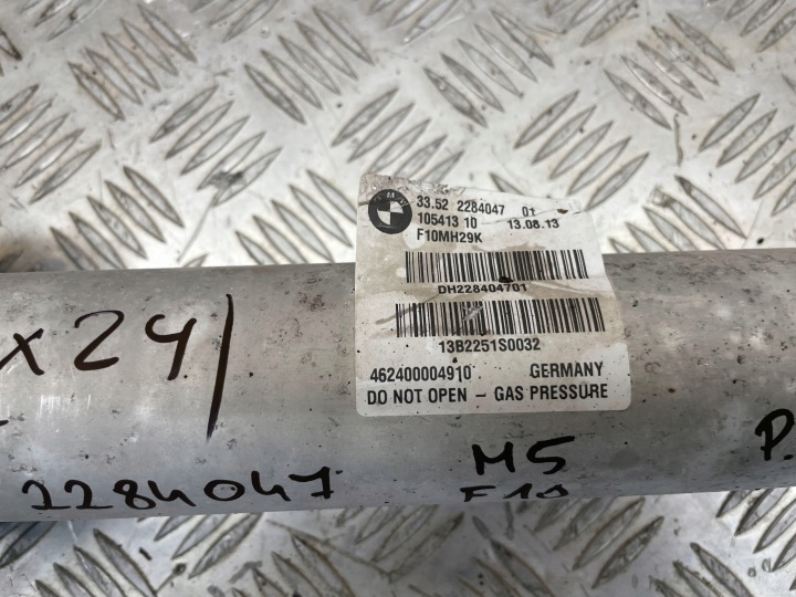 BMW M5 F10 AMORTISSEUR GAUCHE ARRIÈRE MACPHERSON 2284047