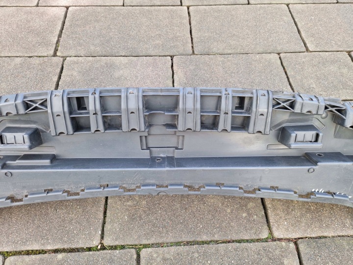 FIESTA MK7 AVANT LIFT RENFORCEMENT SOUS PARE-CHOCS AVANT 8A61-8B384-A 08-2012