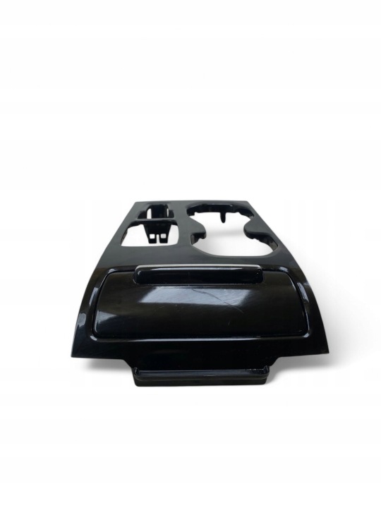 VOLVO XC40 CENDRIER AVANT TUNNELS CENTRAL