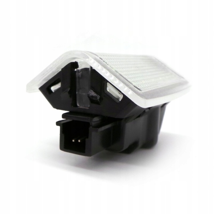 MERCEDES E260L, 300L, 450L AMPOULES PORTES LED 2PCS