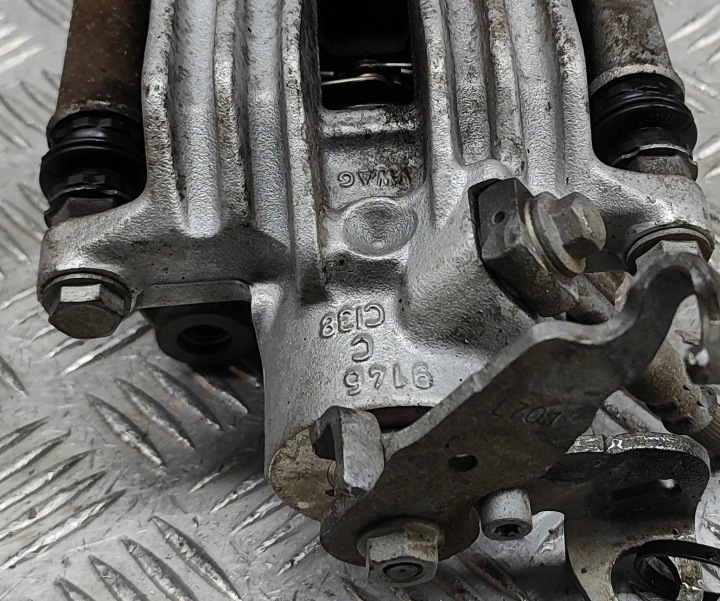 ÉTRIER DE FREIN DE FREIN ARRIÈRE GAUCHE VW T-CROSS (C11) 2Q0615423C 31776461 1.0L 81KW