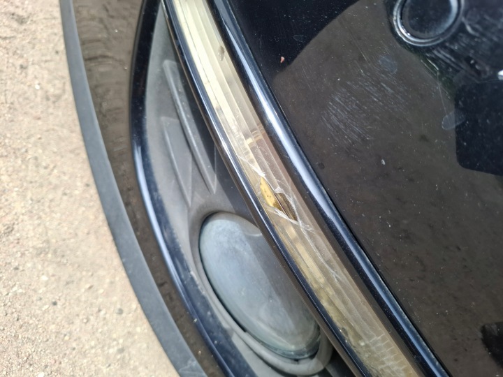 VW PASSAT B6 PARE-CHOCS AVANT PARKTRONIC GRILLE HALO