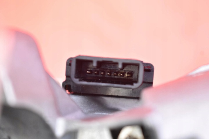 CONTACTEUR D'ALLUMAGE CLÉ N0502241 TOYOTA YARIS 2 II 1.3 VVT-I 87 KM 05-09