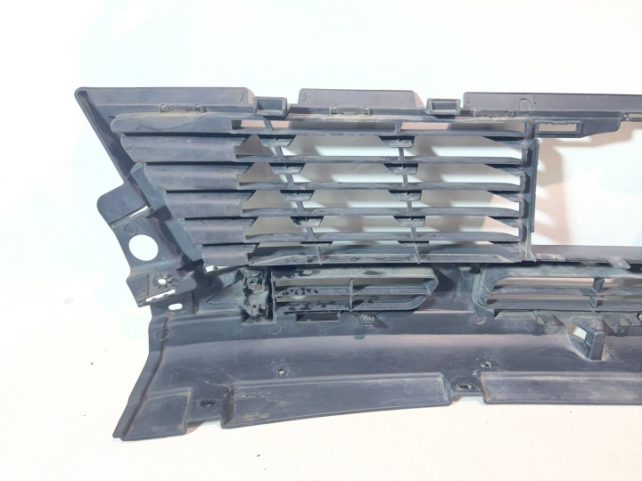 GRILLE CENTRALE PEUGEOT 3008 5008 II 9811665777