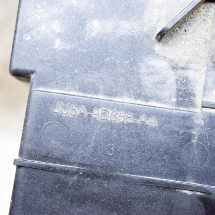 FORD FIESTA 2023 FILTRE CARBONIQUE