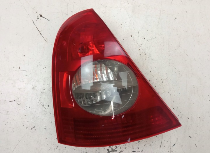 PHARE GAUCHE ARRIÈRE RENAULT CLIO