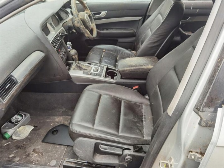 AUDI A6 TUYAU AQUATIQUE 2007 2.0L 06B121121