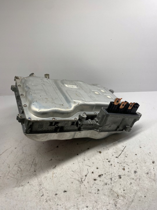 BMW I3 I0 INWERTER CONVERTISSEUR FALOWNIK 9454918