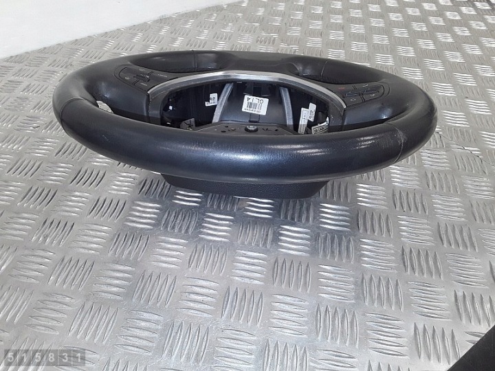 2015 HYUNDAI I-20 VOLANT 56100C8140