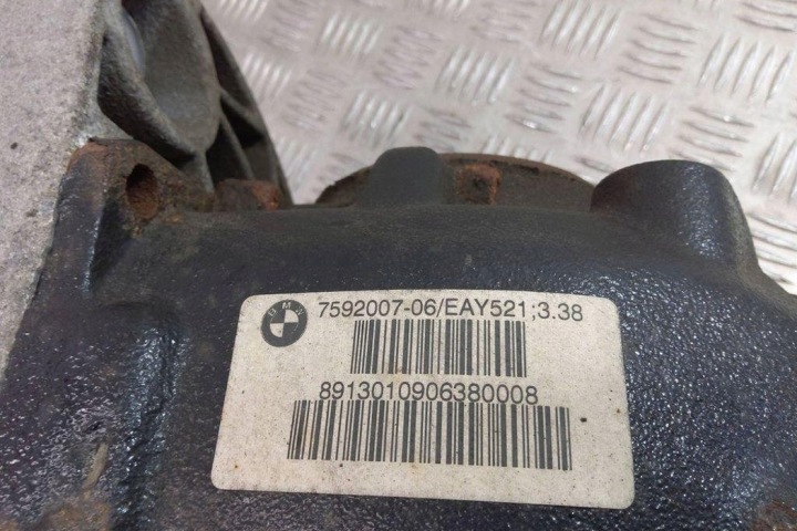 RÉDUCTEUR DE VITESSE ARRIÈRE BMW X3 (F25) 7592007 3.0L GASOLINE 225KW 2013