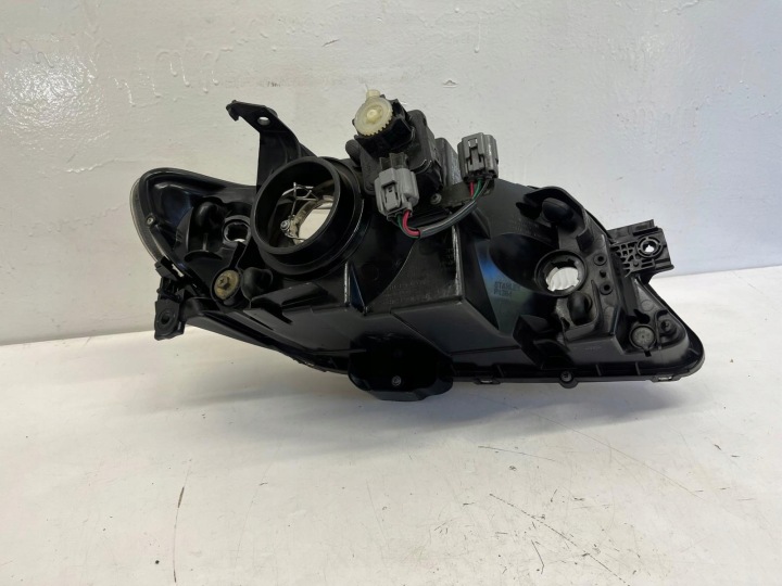 MAZDA 323 323F BJ 01-03 ANNÉE GAUCHE PHARE AVANT P1364