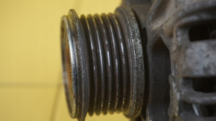 CORSA E ASTRA K 1.3 CDTI EURO 6 17R 95KM B13DTE ALTERNATEUR 39007364