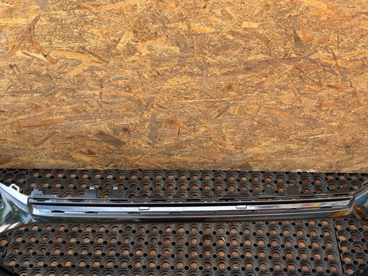 AUDI A4 B9 LIFT B9PA RS4 PARE-CHOCS AVANT AVANT SRA LAVE-GLACE