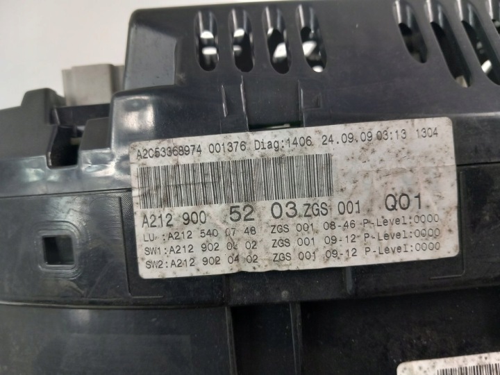 MERCEDES E CLASSE W212 COMPTEUR TABLEAU DE BORD A2129005203