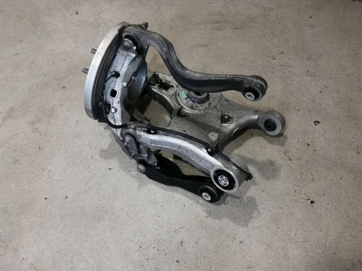 SUSPENSION ARRIÈRE COMPLET DROITE LAND ROVER RANGE EVOQUE L551 K8D25A968AA