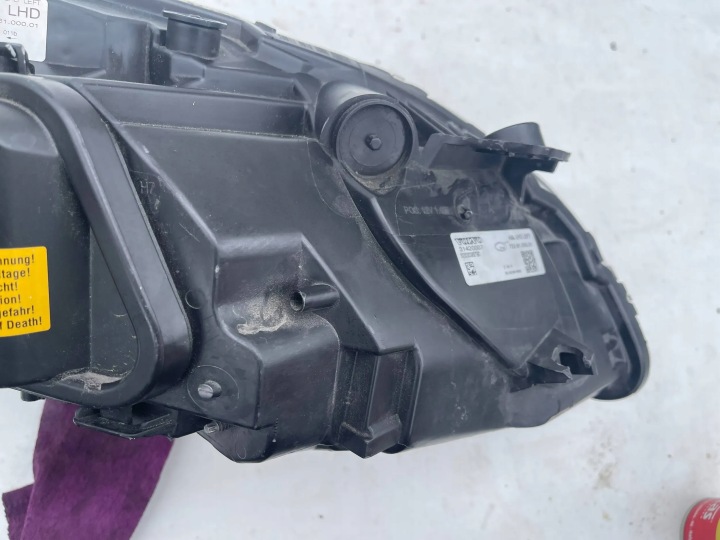 PHARE GAUCHE VOLVO V40 II XC40 XÉNON EUROPE 31420007 AVANT AVANT