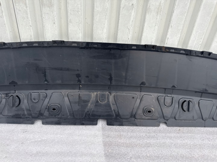 PROTECTION SPOILER SOUS PARE-CHOCS SUPERB III 3V0807061 OE