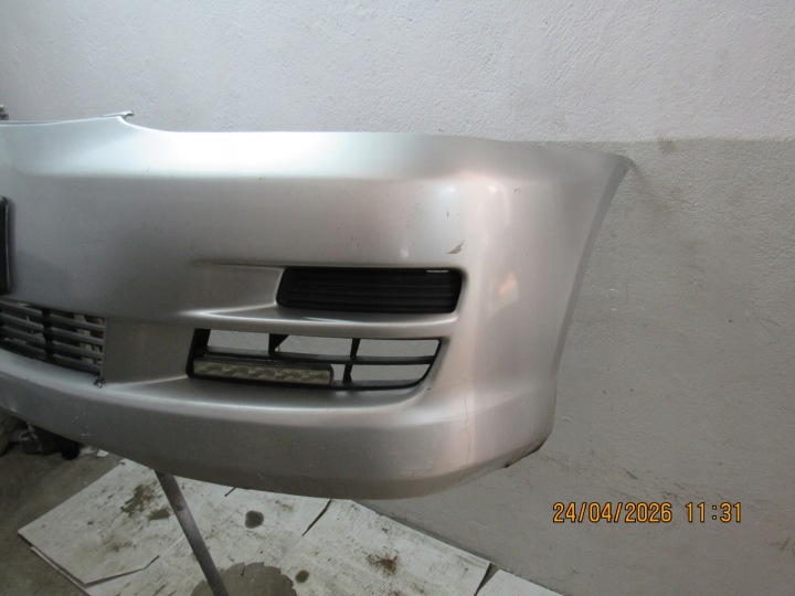PARE-CHOCS AVANT COMPLET AVENSIS VERSO LIFT 04- 1D4