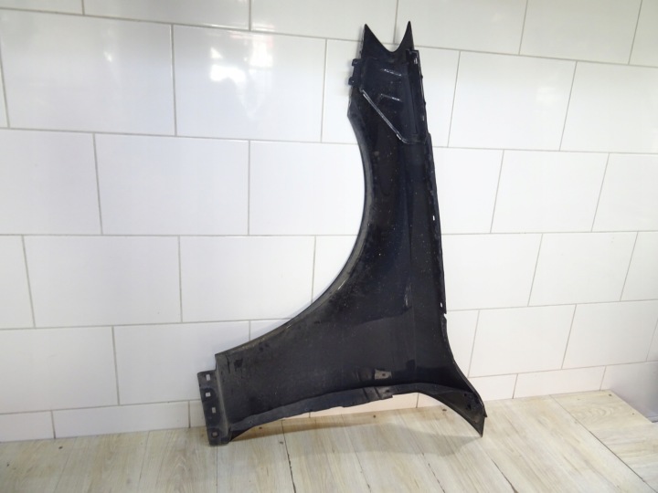MERCEDES AVEC 222 AILE DROIT AVANT 2228810201 LLU