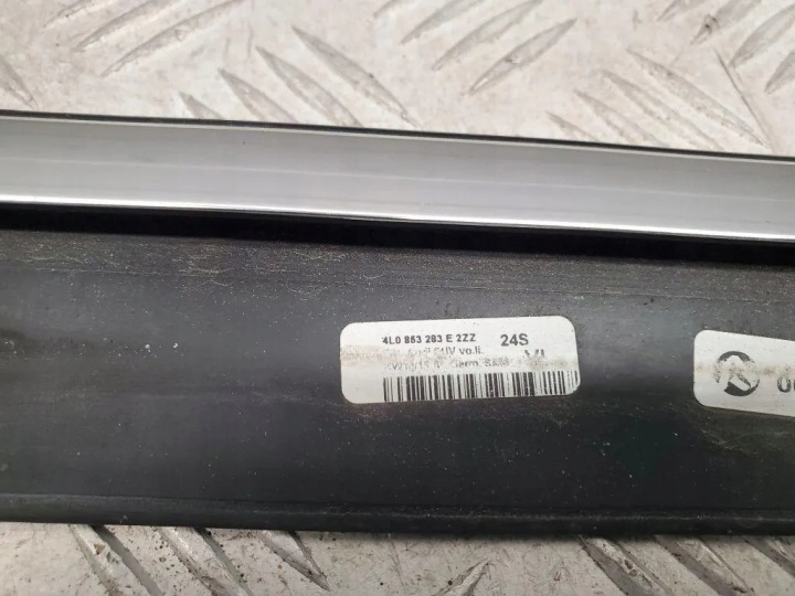 MOULURE RACLOIR GAUCHES AVANT PORTES AUDI Q7 (4M) 4L0853283E 3.0L