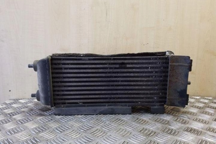 RADIATEUR D'INTERCOOLER KIA SPORTAGE V (NQ5) 282702F400 2.0L GASOLINE 132KW