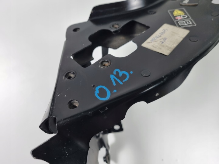 MERCEDES W211 OCULAIRE PANNEAU AVANT DROIT AVANT A211