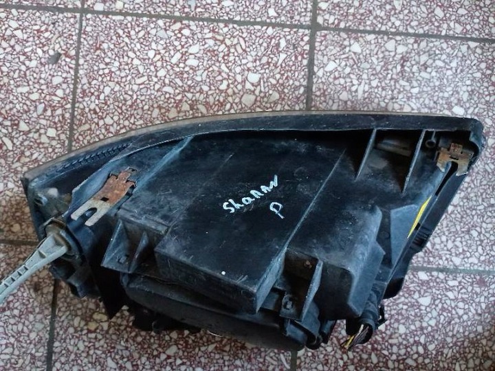 PHARE DROITE AVANT VOLKSWAGEN SHARAN LIFT