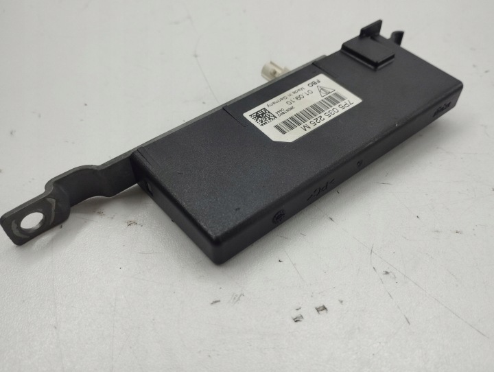 PORSCHE CAYENNE (92A) AMPLIFICATEUR D'ANTENNE 2011 7P5035225