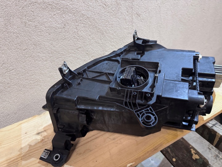 SEAT ATECA LIFT COMPLET LED PHARE GAUCHE AVANT ORIGINE EUROPE 576941031B