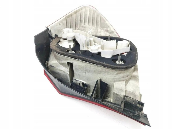 PHARE ARRIÈRE BMW 1 E81 E87 7164955