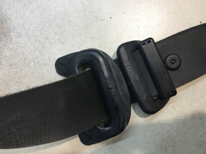 CEINTURE DE SÉCURITÉ DROIT AVANT MINI COOPER I R50 7118130