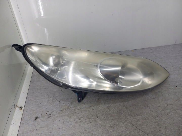 PHARE AVANT DROITE XÉNON PEUGEOT 407 0301213272 9660236480