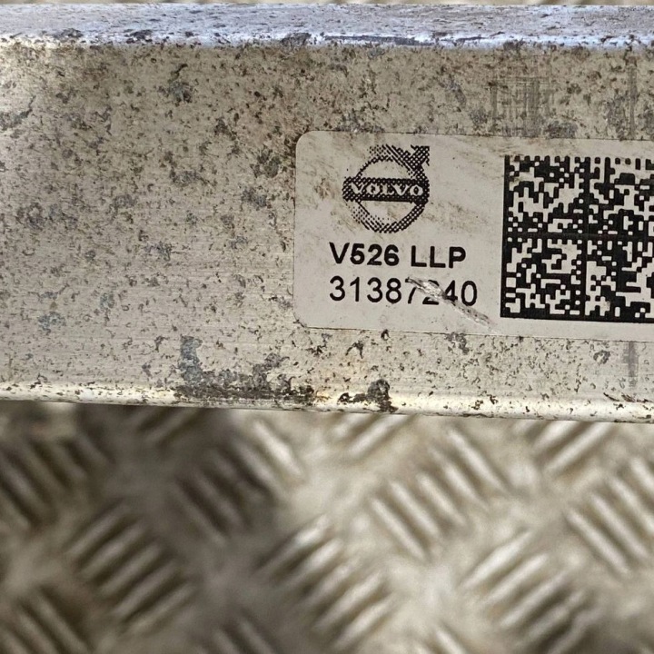 VOLVO XC90 POUTRE PARE-CHOCS AVANT 31387240
