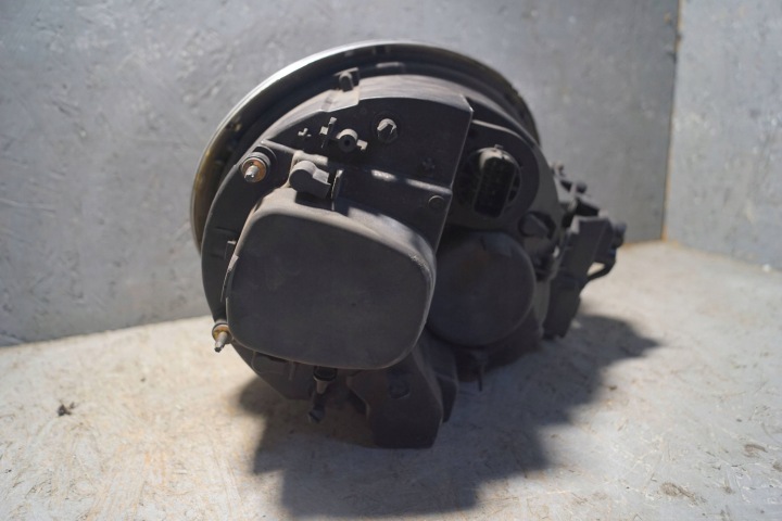 MINI COOPER R50 PHARE DROIT AVANT XÉNON (S2348)