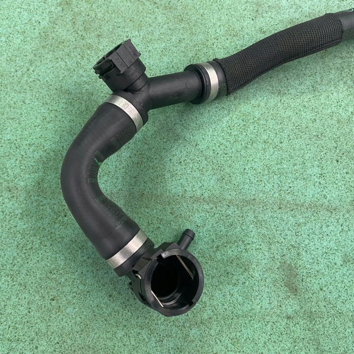 TUYAU FIL TUYAU EAU BMW 161880-10 NEUF ORIGINAL