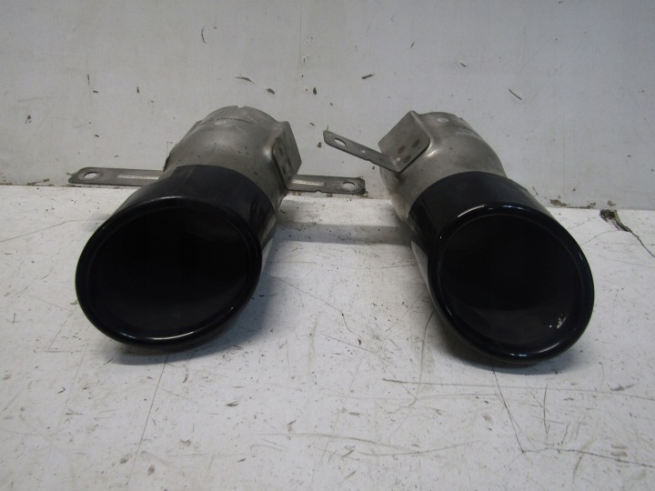 EMBOUT ÉCHAPPEMENT GAUCHE DROITE MERCEDES W177 AMG A1774907900 A1774908000