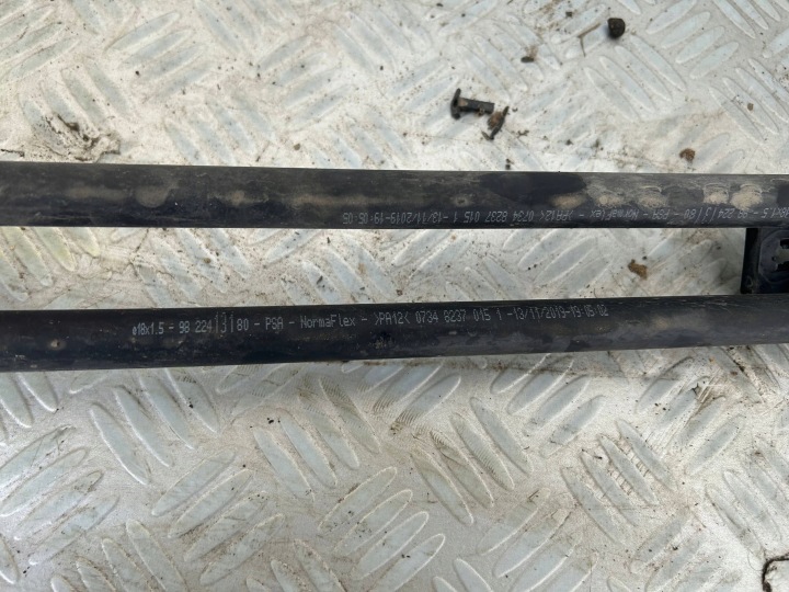 FIL CONDUITES DE DÉRIVATION REFROIDISSEMENT BATTERIES PEUGEOT 508 II 2018- 9822413180
