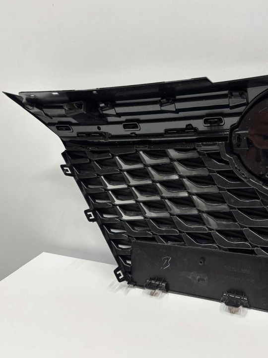 NISSAN QASHQAI J12 LIFT GRILLE CALANDRE PARE-CHOCS 62310HN10A