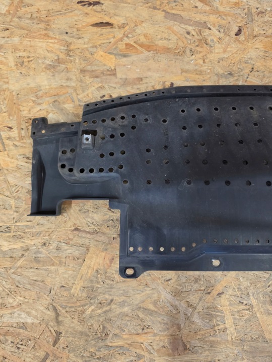 SUZUKI VITARA III LIFT 18- PROTECTION PLAQUE SOUS PARE-CHOCS AVANT