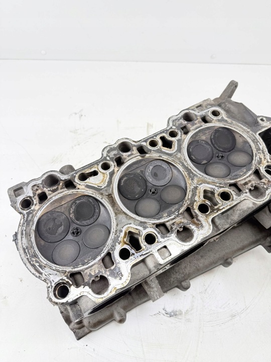 PORSCHE CAYMAN 987 2006 CULASSE MOTEUR 98710491300