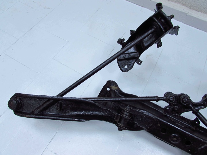 DAIHATSU HIJET PORTER 96-06 1.3 POUTRE CHÂSSIS CHÂSSIS BRAS DE SUSPENSION SUSPENSION AVANT